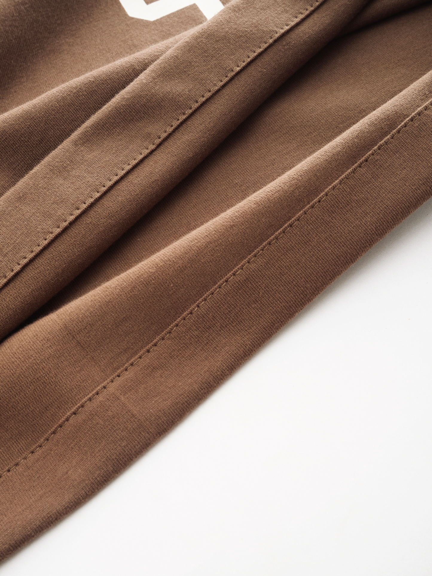 '97' TEE (BROWN)