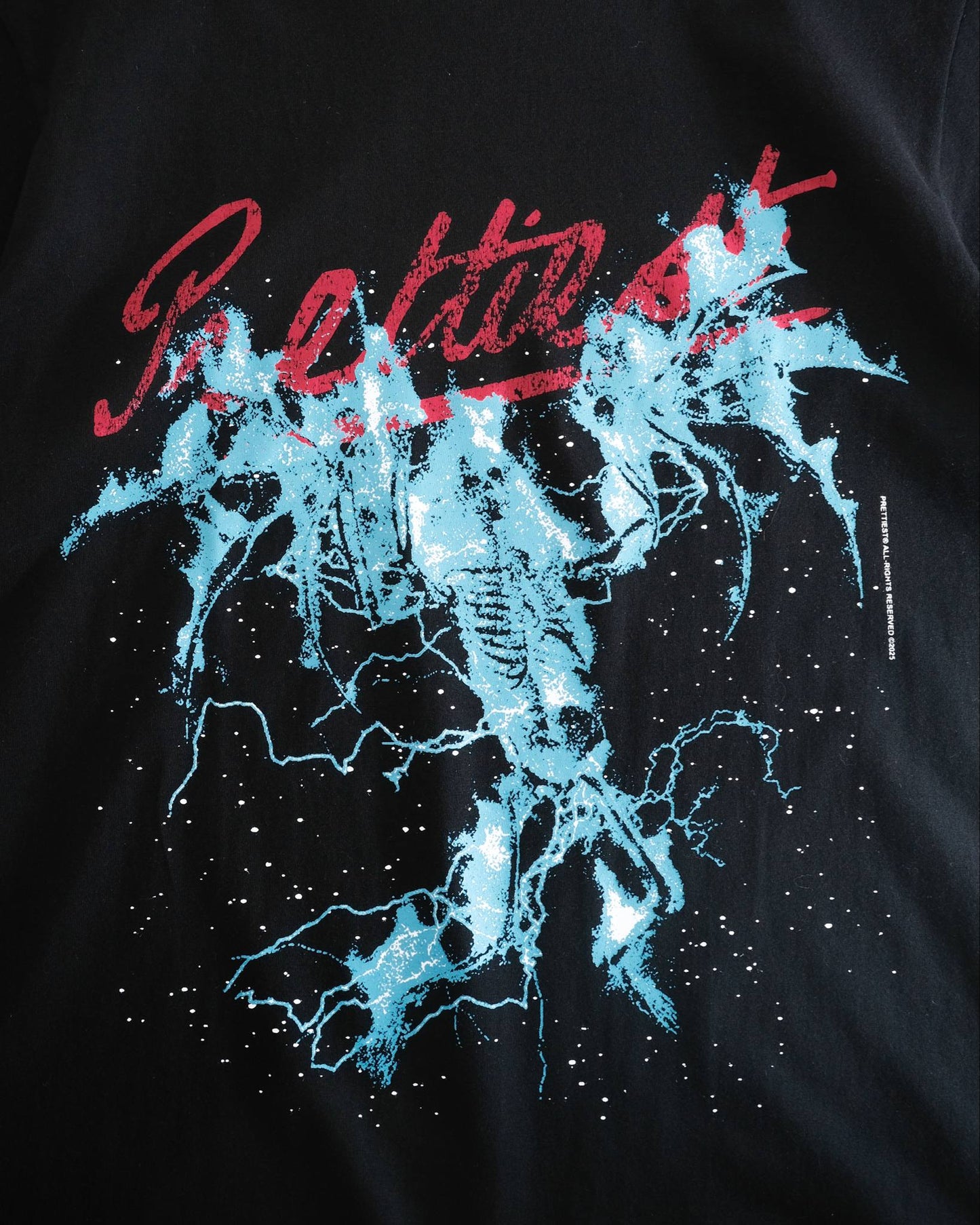 'LIKE A LIGHT' TEE