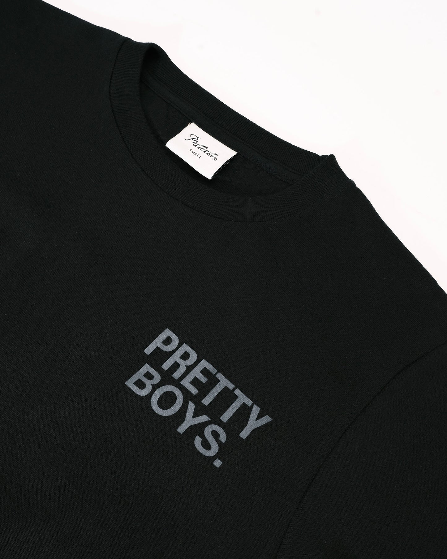 PRETTYBOYS. TEE