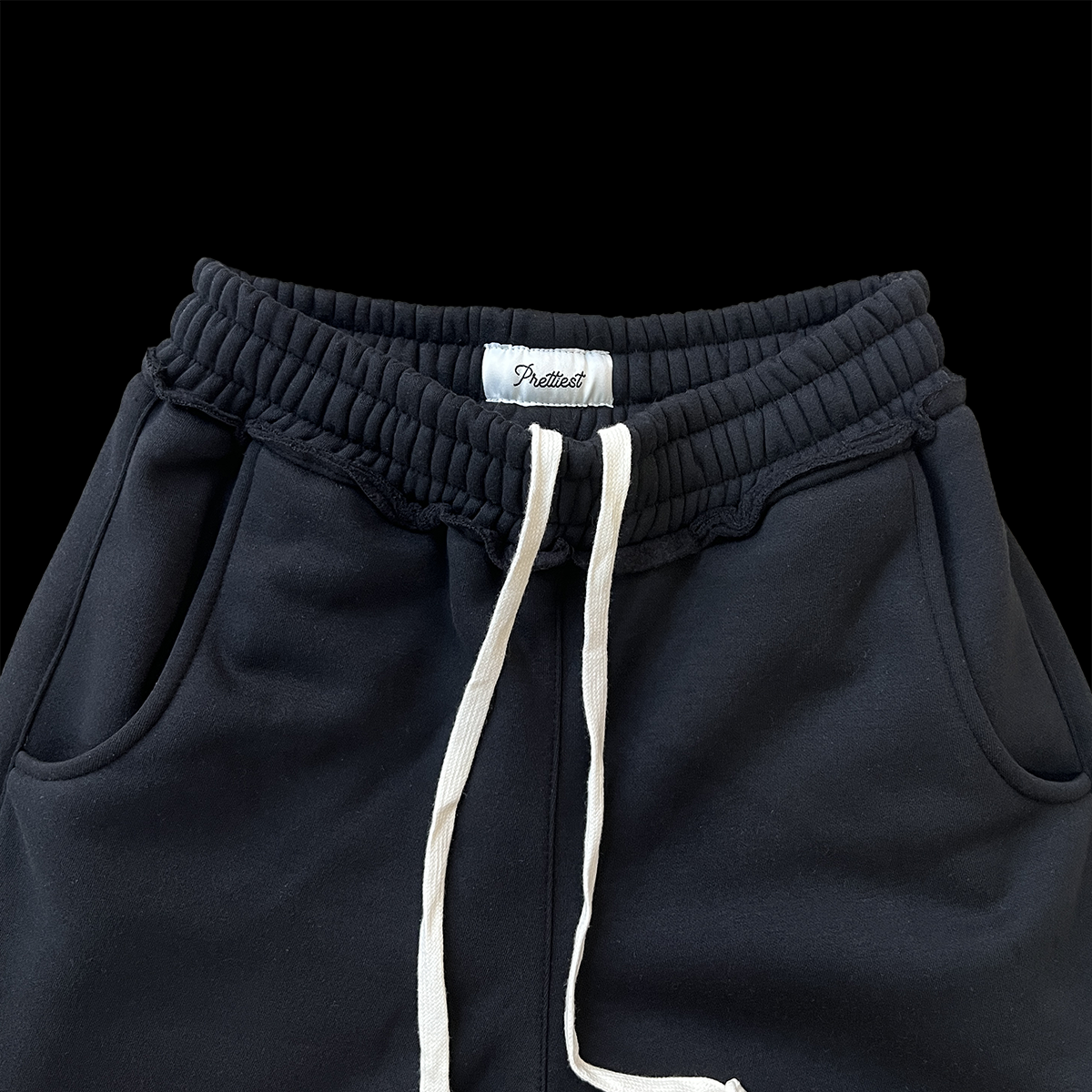 RAW HEM SWEATSHORTS