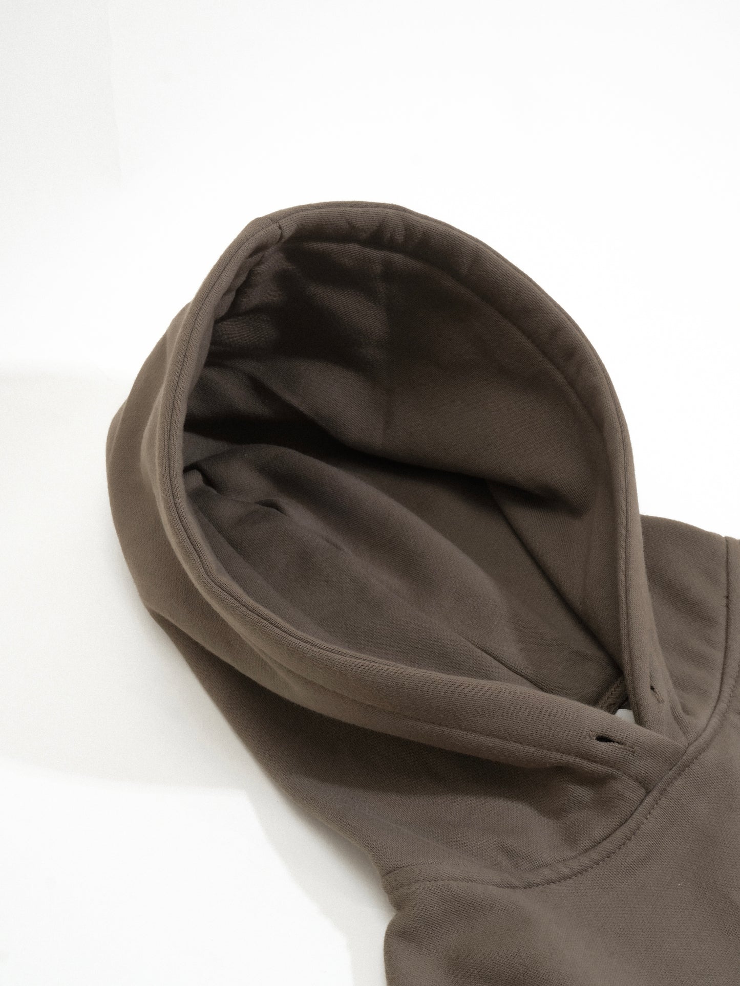 ‘Y2’ HOODIE (EARTH BROWN)