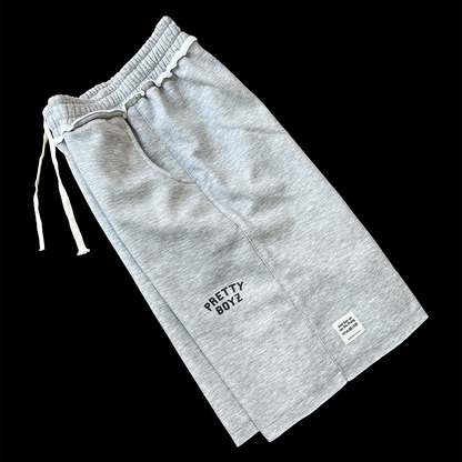 RAW HEM SWEATSHORTS