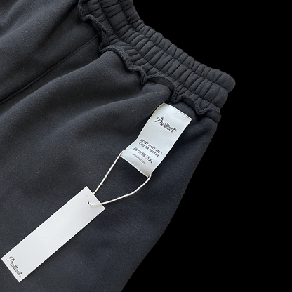 RAW HEM SWEATSHORTS